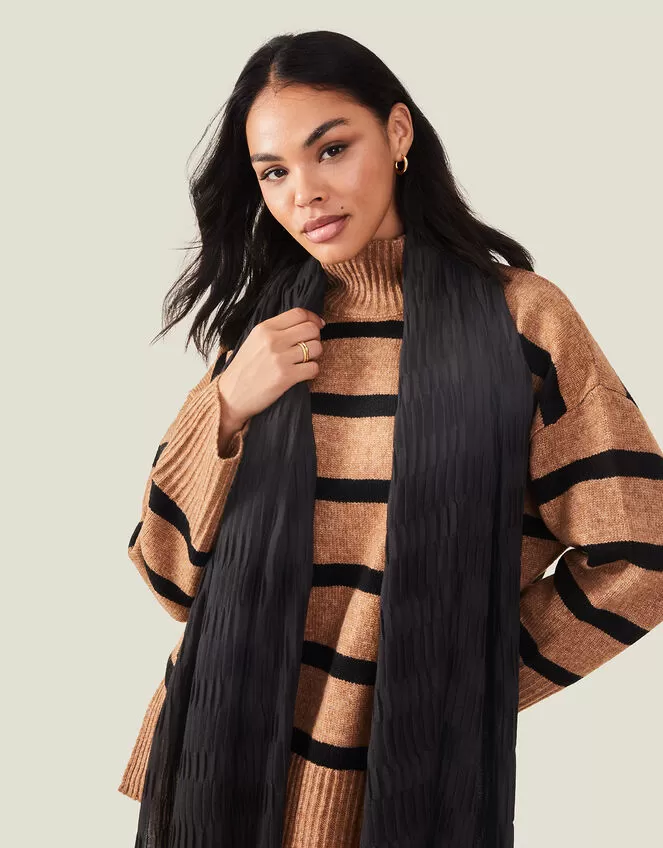 Accessories Textured Pleat Scarf Black - Image 3