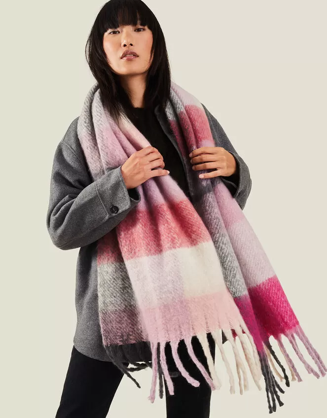 Accessories Super-Fluffy Check Scarf - Image 3