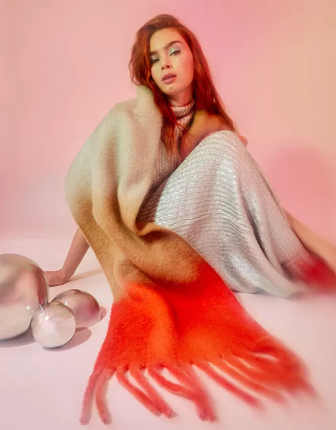 Accessories Ombre Super Fluffy Scarf - Image 4