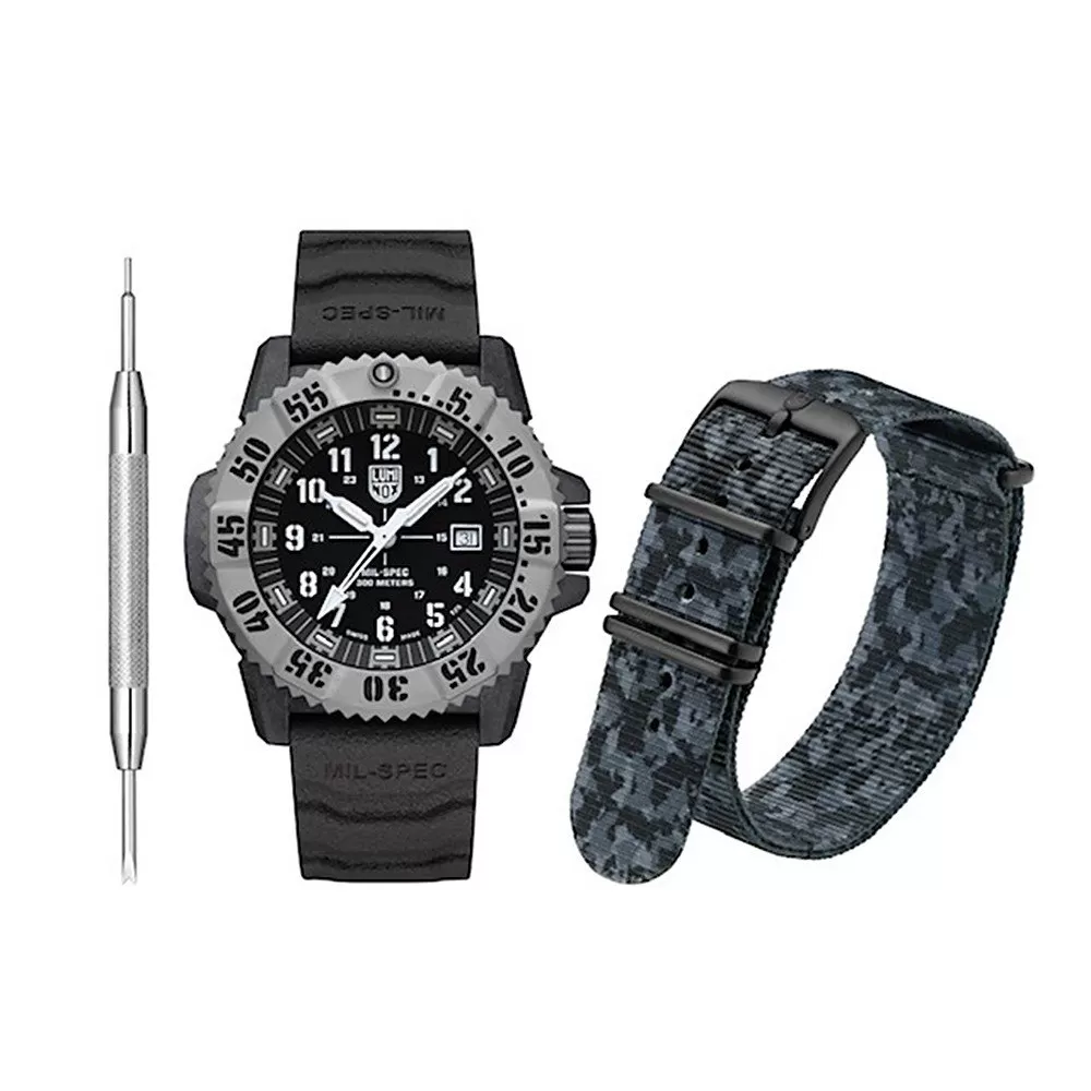 Luminox Land XL.3351.SET Military Spec. Watch - Image 2