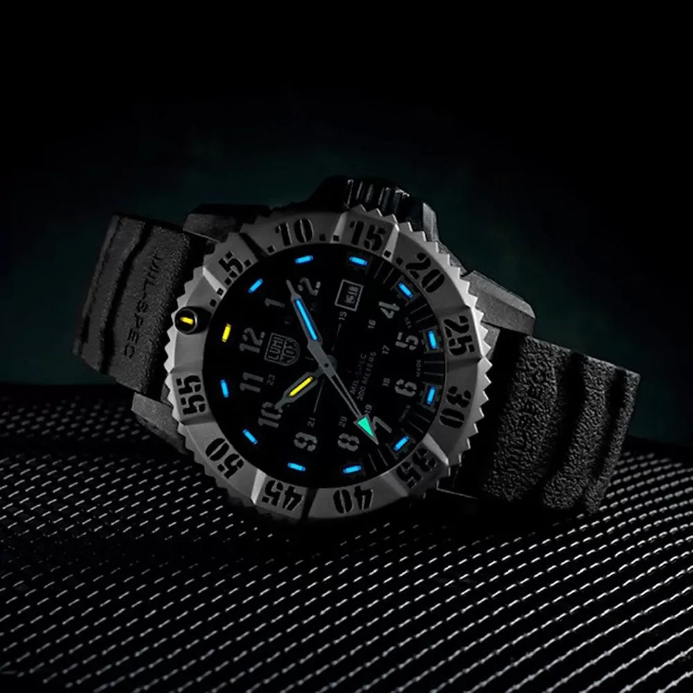 Luminox Land XL.3351.SET Military Spec. Watch - Image 8