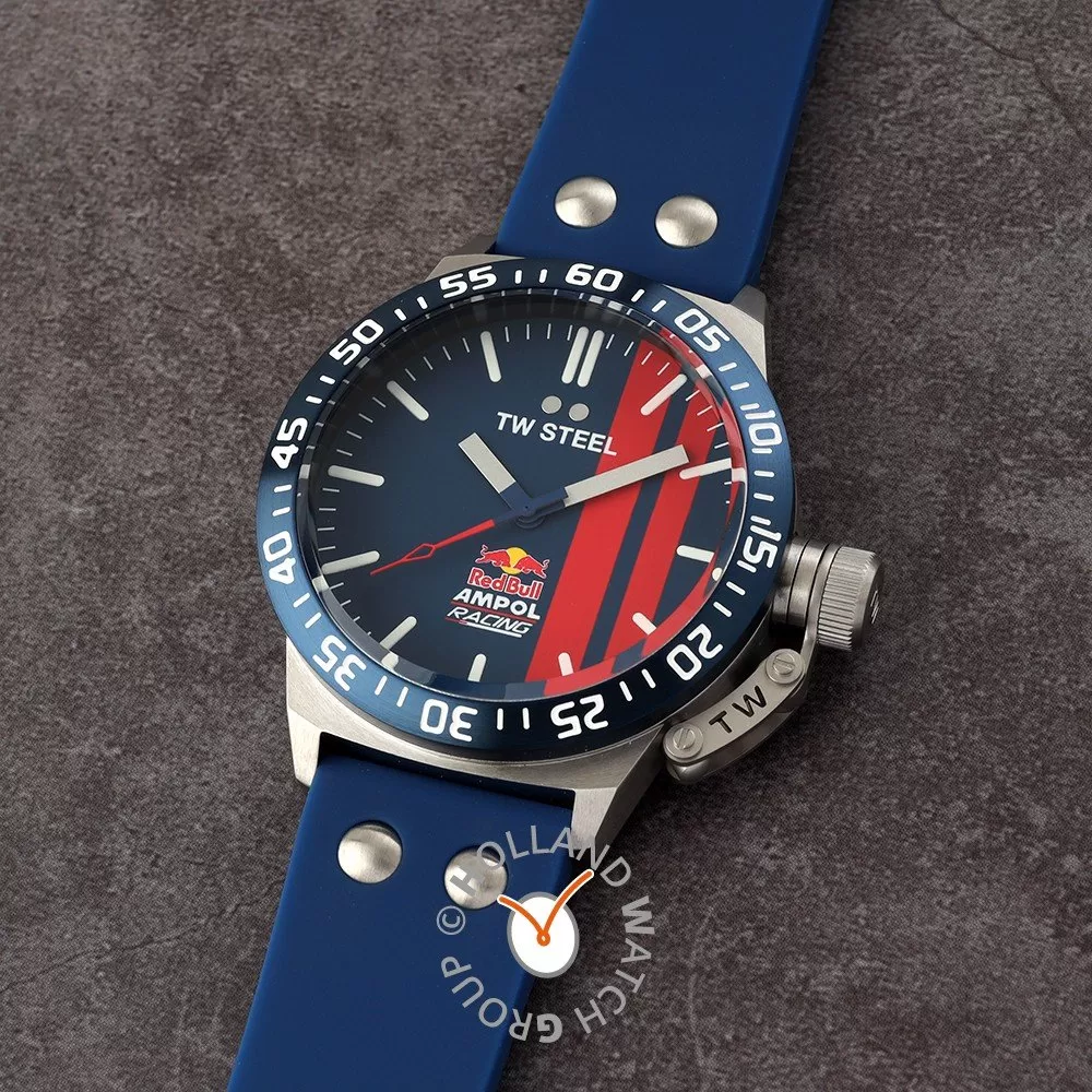 TW Steel Canteen CS110 Watch - Image 5